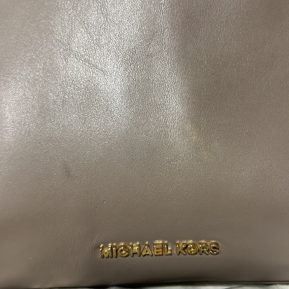 Michael Kors Matilda Leather Handbag mocha beige - Picture 4 of 14